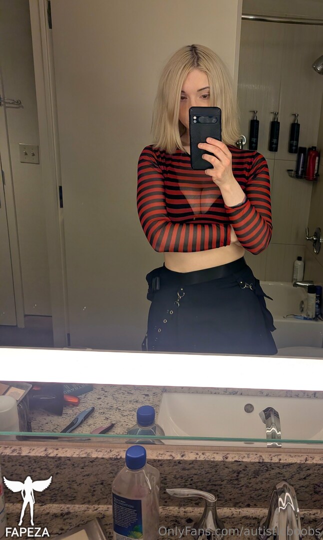 autisticboobs