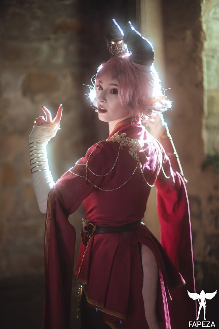FallCosplay