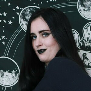 lilgothhunny