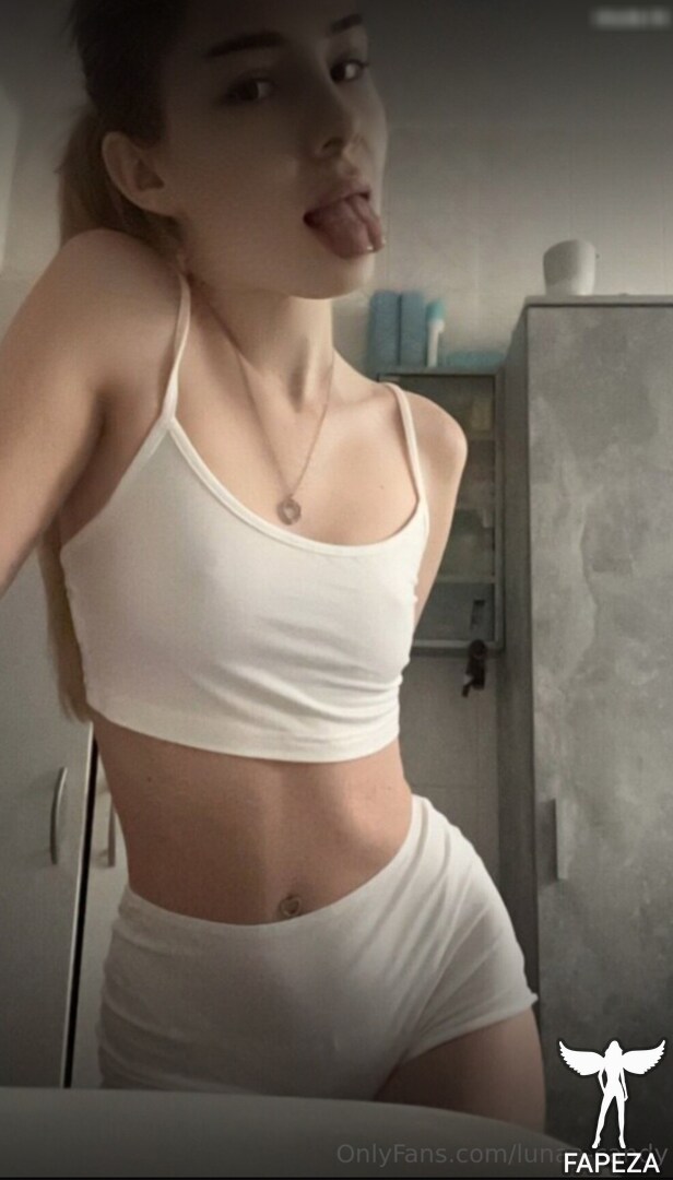 Luna-sophia Candy