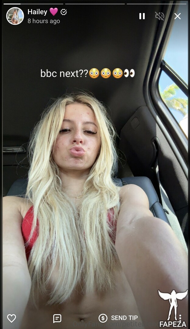 petiteblondemodel